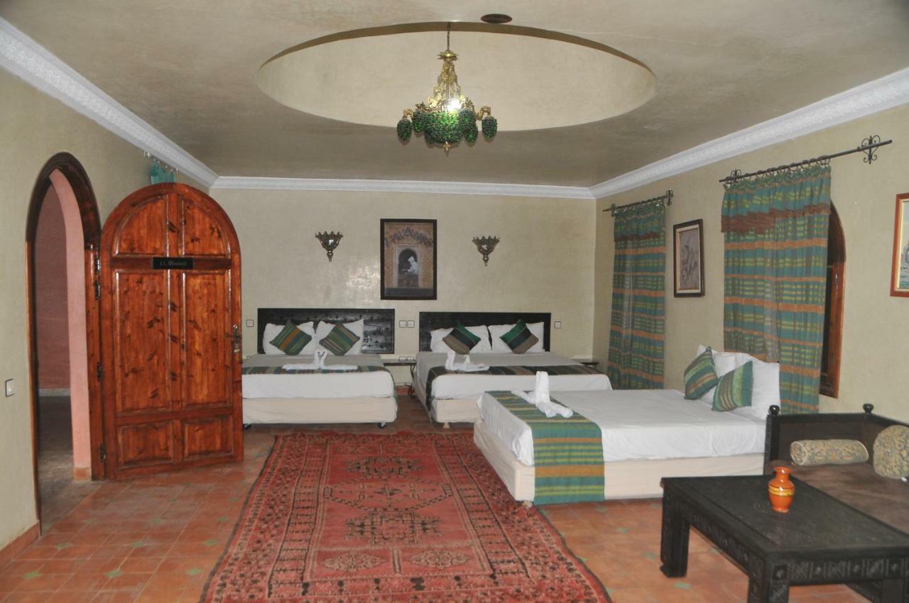 Riad Mhidou Ouled Jelal Esterno foto